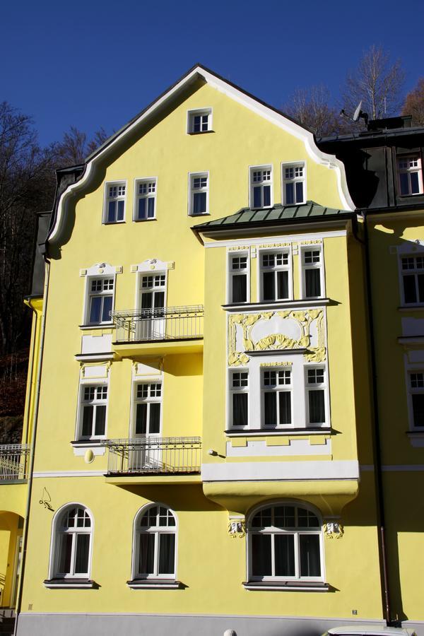 Hotel Vera ยาคีมอฟ ภายนอก รูปภาพ